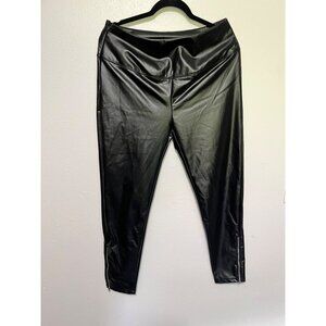 Unbranded Faux Leather Pants Black Side Zip Zip Ankle Womans Size M